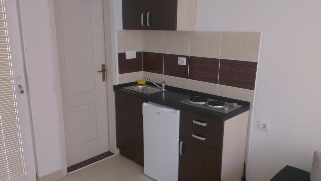 Apartment Djokic Сутоморе Экстерьер фото